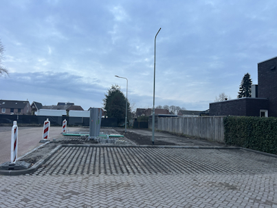 Sfeerimpressie werkzaamheden schoolplein Maasbree