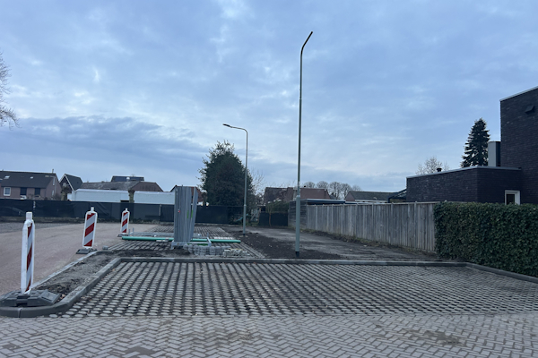 Sfeerimpressie werkzaamheden schoolplein Maasbree